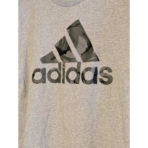 Adidas Amplifier Logo Graphic Crew Neck T-Shirt Short Sleeve Grey Black Small - Picture 2 of 4